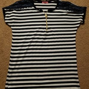 Stretchy striped blue and white shirt